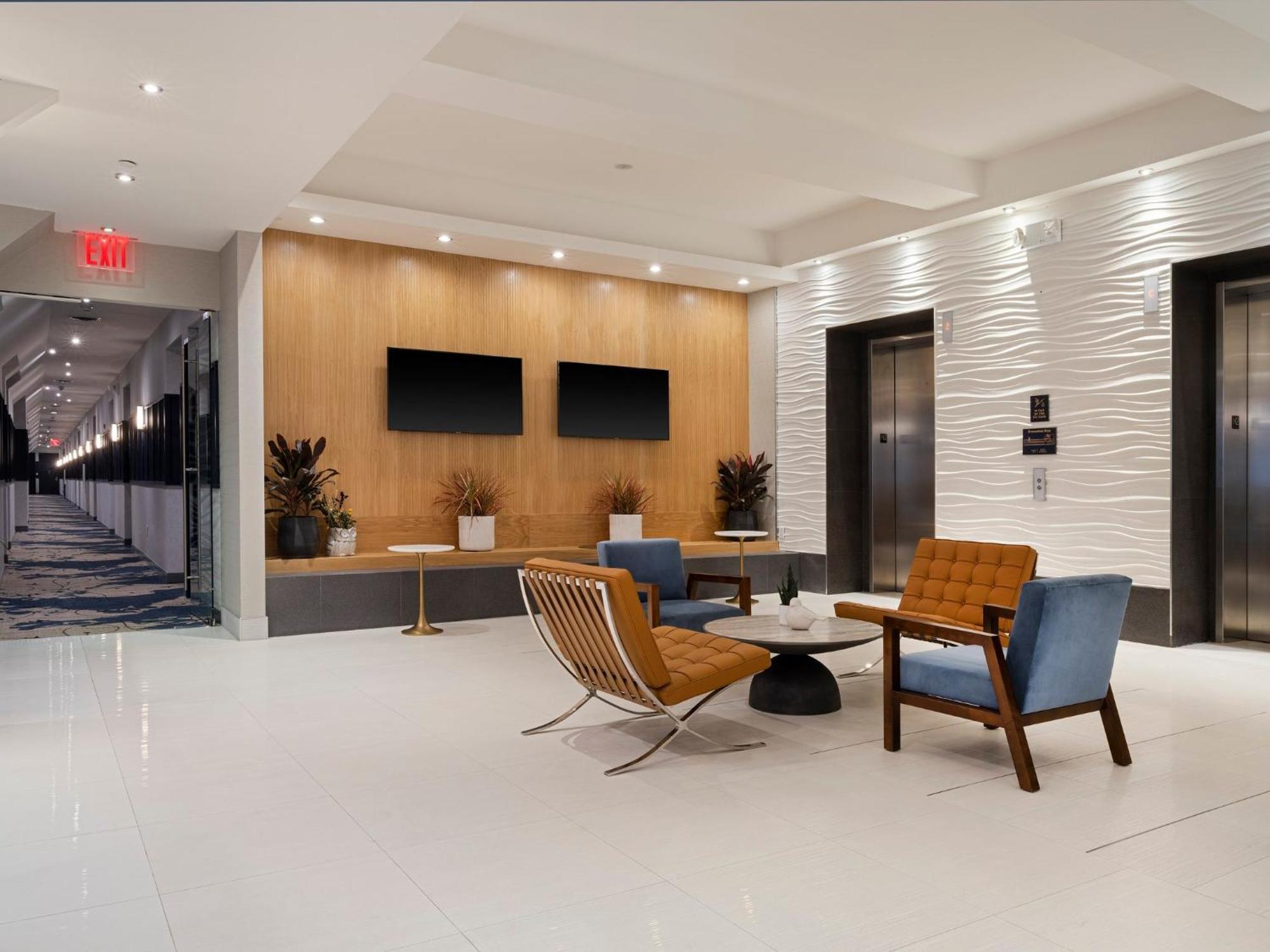 Voco Fiorello - Laguardia East By Ihg New York Luaran gambar